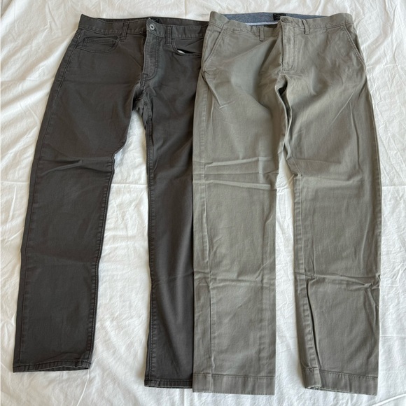 2 Pairs of J. Crew Chino Pants 31 x 30 Stretch - Picture 1 of 3